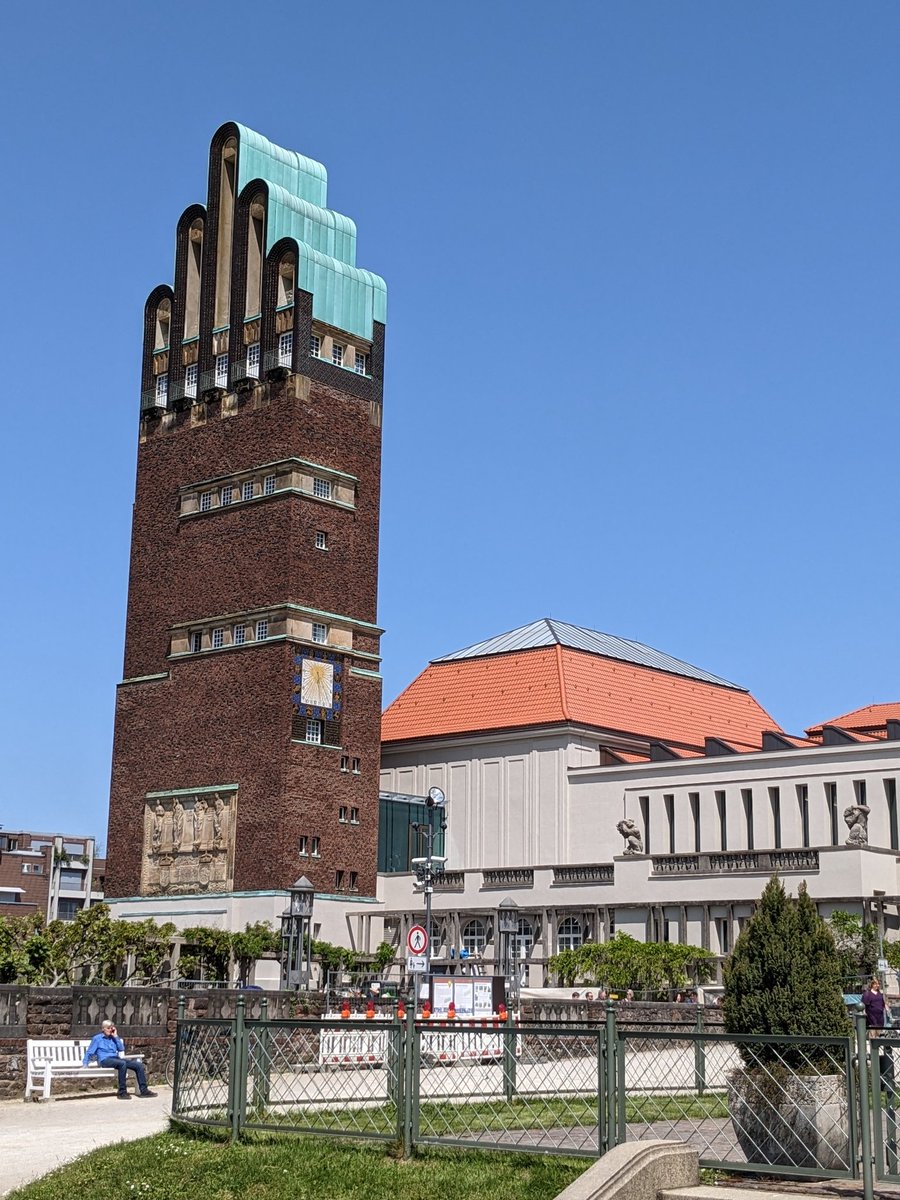 Faust_III's tweet photo. #Darmstadt, #Mathildenhoehe #Jugenstil https://t.co/qMwdJ9aTFl