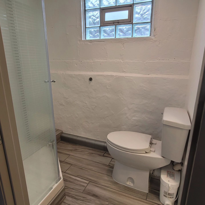 SanifloUSA's tweet photo. #repost from IG: esuderow About 90 percent done. Toilet and shower are functional. Still have to work out the tiny space for the sink. Everything seems to fit well considering it's only 31 sqft.
.
#diy #homeimprovement #tinybathroom #saniflo #thisoldhouse https://t.co/bz0djFCe12