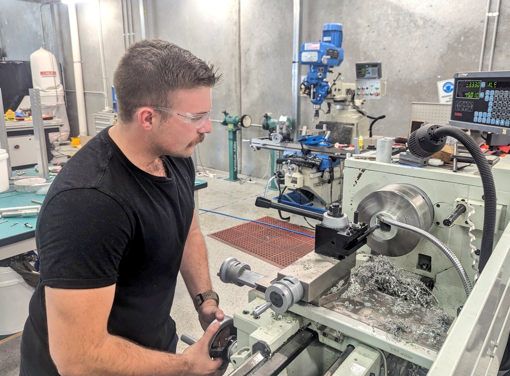 keirinjoyce's tweet photo. Over summer #ADFA student Adam of #AusArmy has been interning at Melbourne's #C2Robotics for his Eng Work Experience.
You know there is a viable and growing Sovereign Industrial (#Drone) Capability when companies like this are investing in #YourADF.
@ComdtADFA @AustralianArmy https://t.co/Ojfwll9BAX