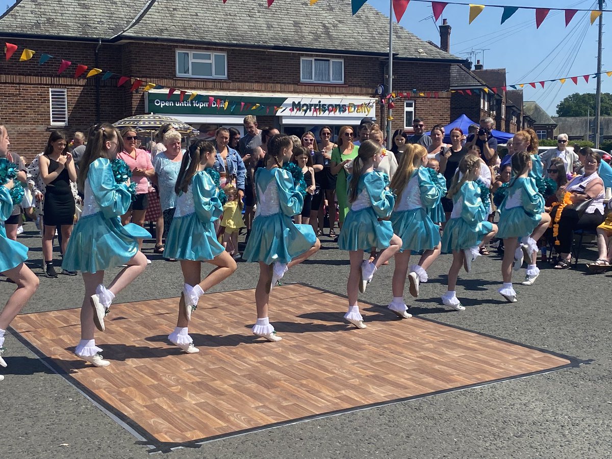 lacheprimary's tweet image. The Big Feast!!! What a show the girls put on for everyone. #proudtobelache