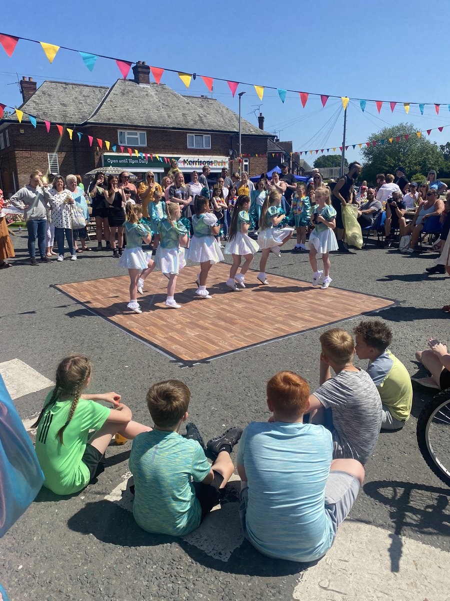 lacheprimary's tweet image. The Big Feast!!! What a show the girls put on for everyone. #proudtobelache