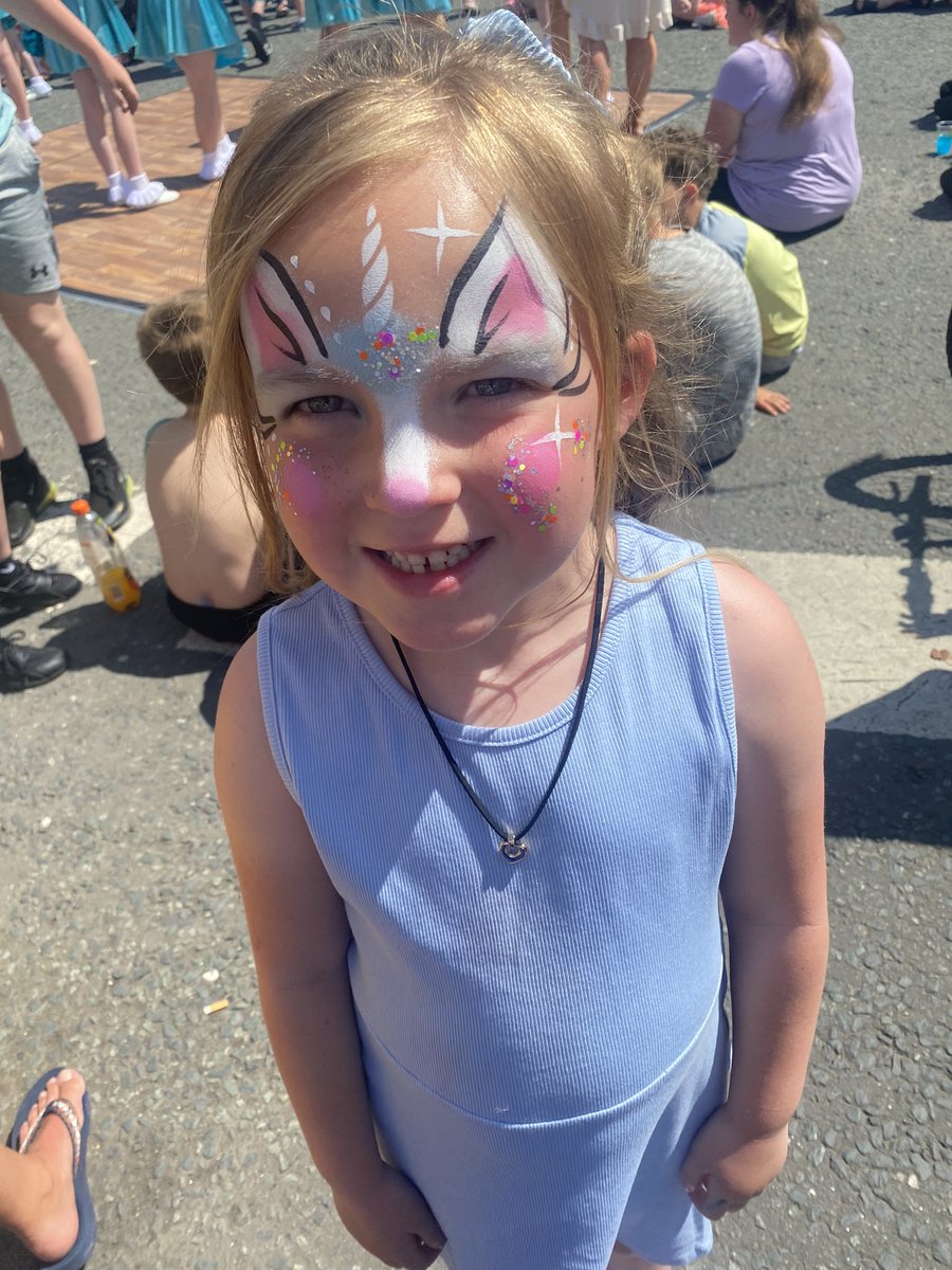 lacheprimary's tweet image. The Big Feast!!! What a show the girls put on for everyone. #proudtobelache