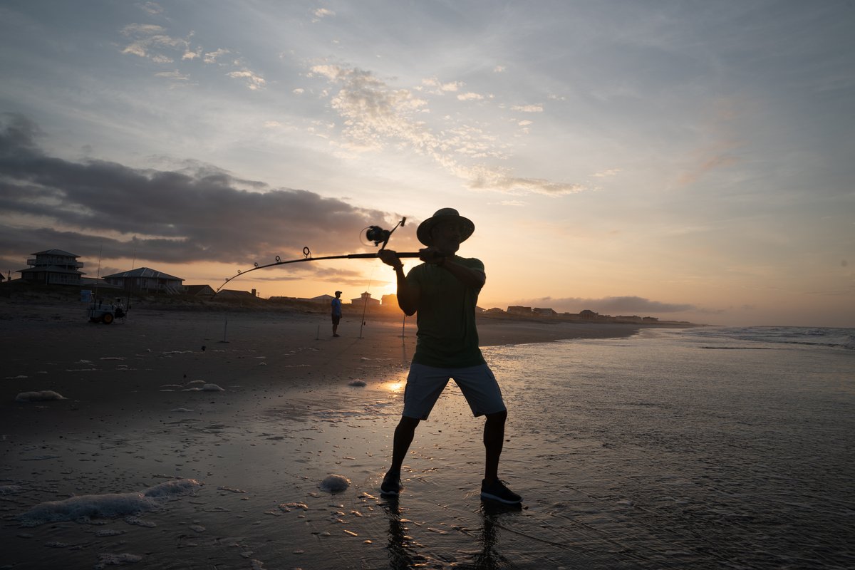 Imagine reeling in the freshest fish in time for dinner without even stepping on a boat. Here on the Crystal Coast, we have the perfect recipe for surf fishing.

Find out more on our new blog: crystalcoastnc.org/blog/post/surf… #TheCrystalCoast #MyCrystalCoast #Surffishing