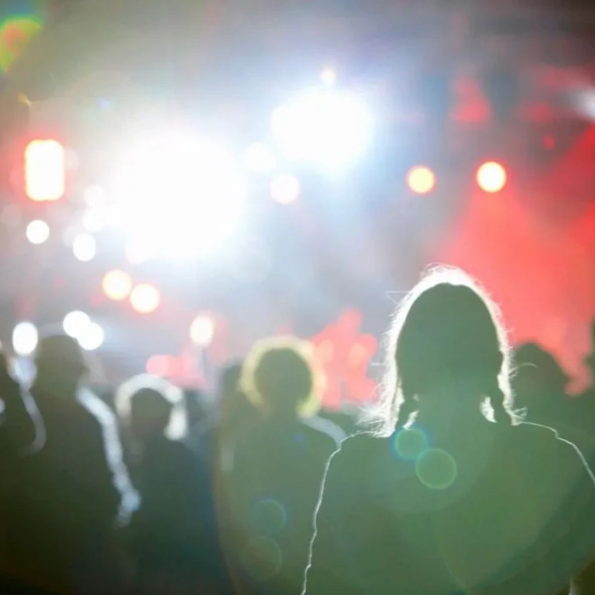 entlightprod's tweet image. There’s no “Lights! Camera! Action!” without lights! Whether you're needing a dry rental or want to work with us to design the perfect lighting setup for your event, we can help. Contact us to see how we can assist you today!