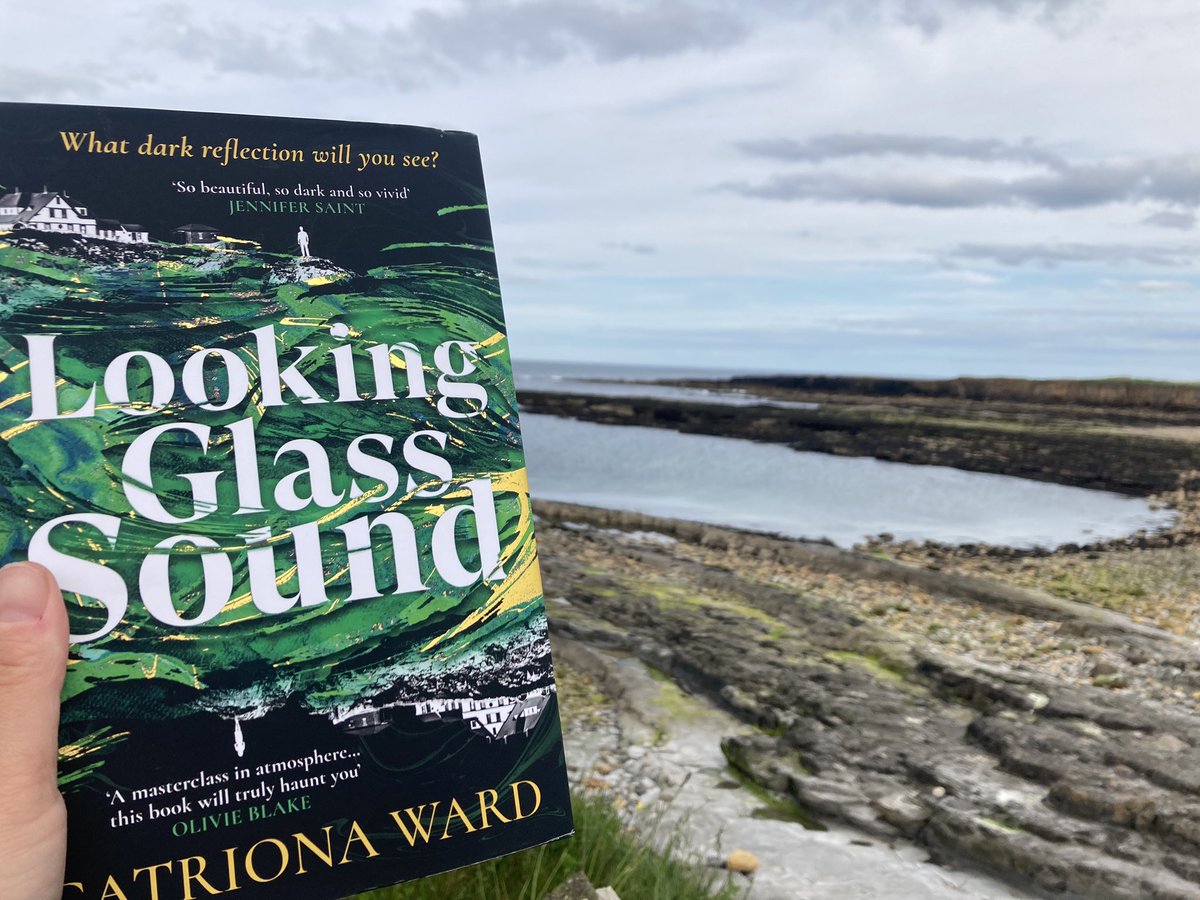 Arrived on holiday, Northumberland rather than New England but still fitting wouldn’t you say @Catrionaward #lookingglasssound I am ready.