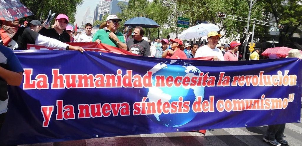 AuroraRoja's tweet image. Buenas tardes, compañer@s. Inicia el esfuerzo colectivo especial para promover la revolución y la proclamación "Por un México socialista, independiente e internacionalista". Favor de compartir esta publicación: aurora-roja.blogspot.com/2023/04/por-un…