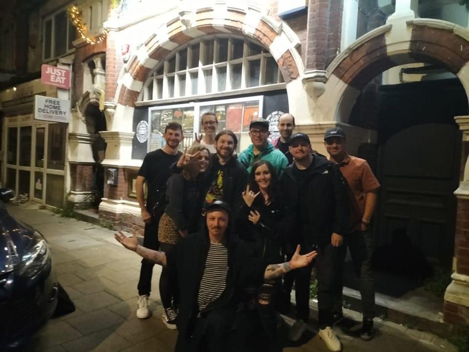 🌙THANK YOU🌙

Last night was INSANE! 😱

Thank you so much to <a href="/joinerslive/">The Joiners</a> and <a href="/HawthorneHgts/">Hawthorne Heights</a> for the opportunity to play! It was an absolute pleasure! 🔥