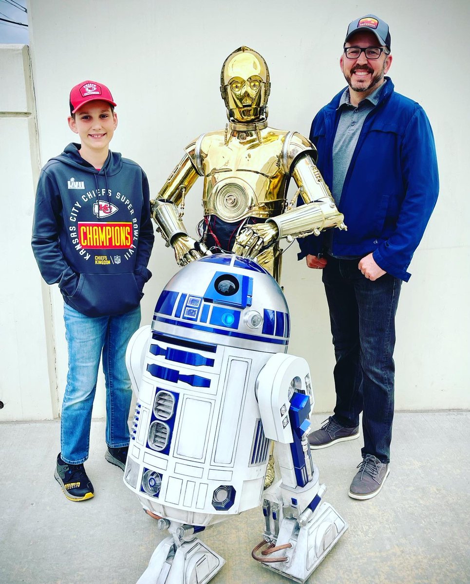 Big thanks to our wonderful mayor Jason Gibbs, and city staff for the 40th ANNIVERSARY SCREENING OF RETURN OF THE JEDI to support Little People of America with Local Actor Kevin Thompson, Kirk Thatcher, Kevin Pike, and Mike Cassidy. #501stlegion #santaclarita
