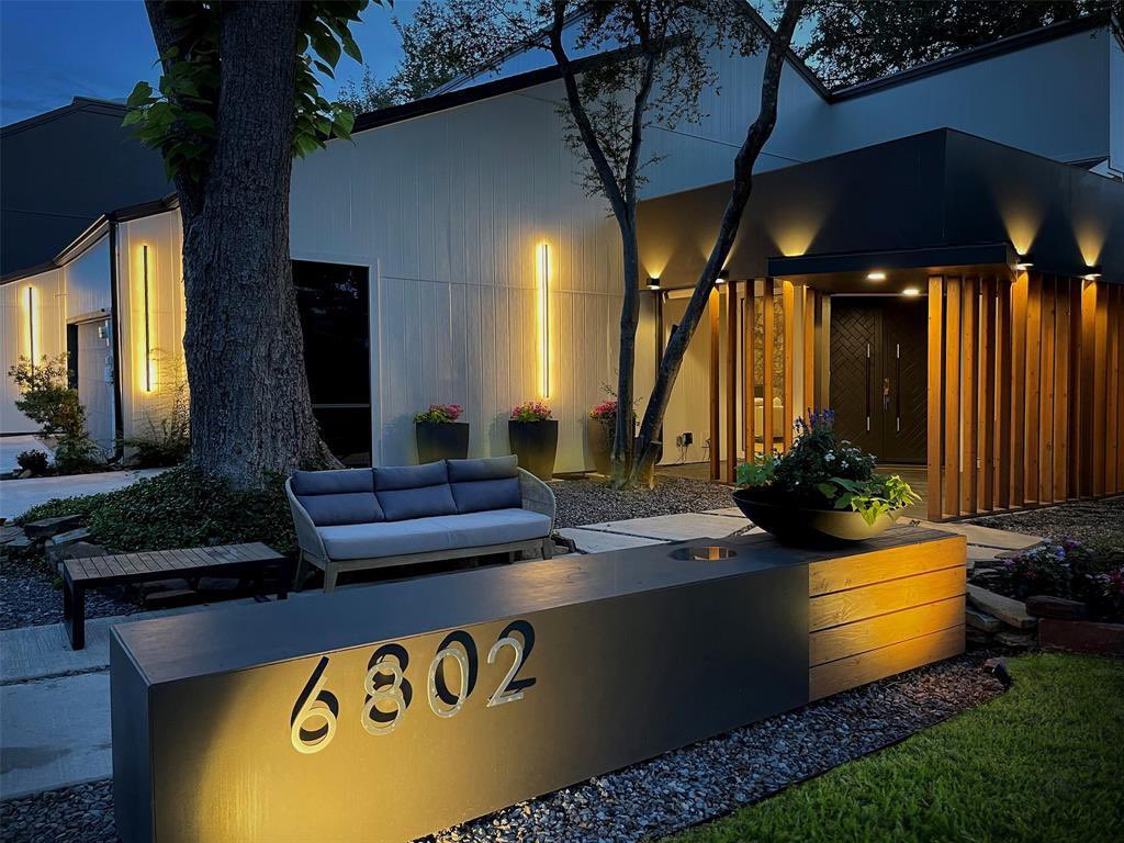 #openhouses moderns galore all over dallas … just for U!

more open houses >> citi.ly/raj 

#moderndallas #moderndfw #openhousedallas #dallasopenhouse #dallasrealtor #dfwrealestate #modernhomesdallas #dallasdesign #dallasinteriors #dallas #dallasarchitecture