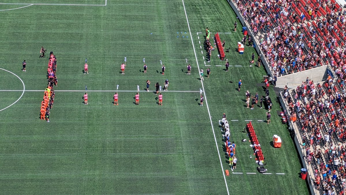 AtleticoOttawa's tweet photo. We're underway with today's @CPLsoccer match!!! Gorgeous day and Section W is hungry for a W!!! Let's go @atletiOttawa @TD_Place ๐๏ธ @BytownBoys
@CapitalCitySG
๐ดโช๏ธ 0-0 โ๏ธ
#ForOttawa | #PourOttawa | #ATOvFOR https://t.co/ndBQ9Y0vLo