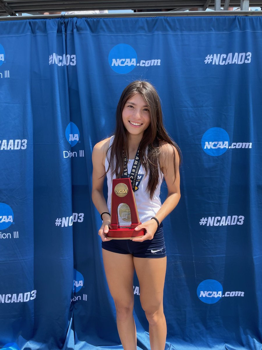 CBSXCTFtitans's tweet photo. Congrats our Titan alum Audrey Johnson ‘21 on your All-American 5th place 4x100 at DIII Nationals!!! Super fast and super proud! @CBSouthAthletic @CBSouthTitans @SOLsports https://t.co/GBGX4rxLwG