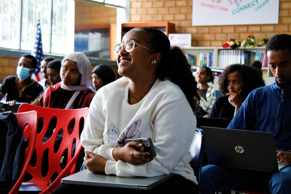 henokademtew's tweet image. CodeDay Addis&apos;s first day was a blast🔥🔥🔥. Here is a glimpse of Day 1.
@BLENCorp @CodeDay