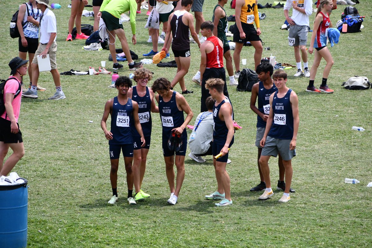 4x8 State champs in 7:54.47! Prabhav 1:59.91, Merritt 2:00.21, Henry 1:58.66, Trenton 1:55.74. Just 1.60 seconds off from making the Kansas all-time list. So proud of this group of seniors! ❤️ <a href="/TheKurle/">Kelli Kurle</a>