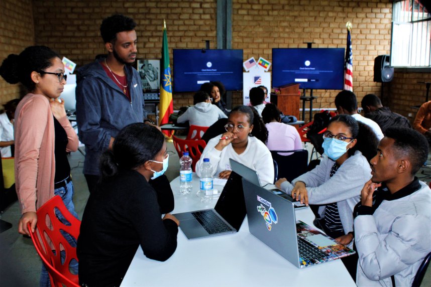 henokademtew's tweet image. More photos