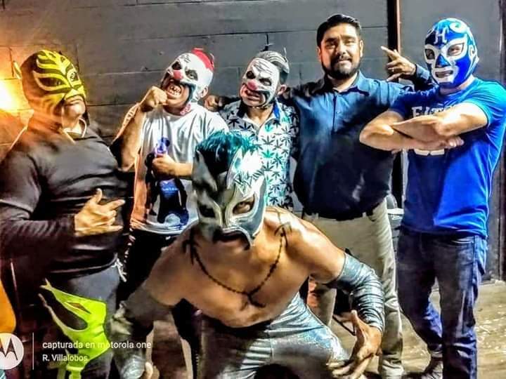 Excelente fin de semana mis amigos Saludos de su amigo HIJO DE CICLÓN RAMÍREZ 🌀 'El único y original ' #UnidosHacemosLaLucha #hijodeciclonramirez #elhijodeciclonramirez #hijodelciclonramirez #ProhibidoRendirse