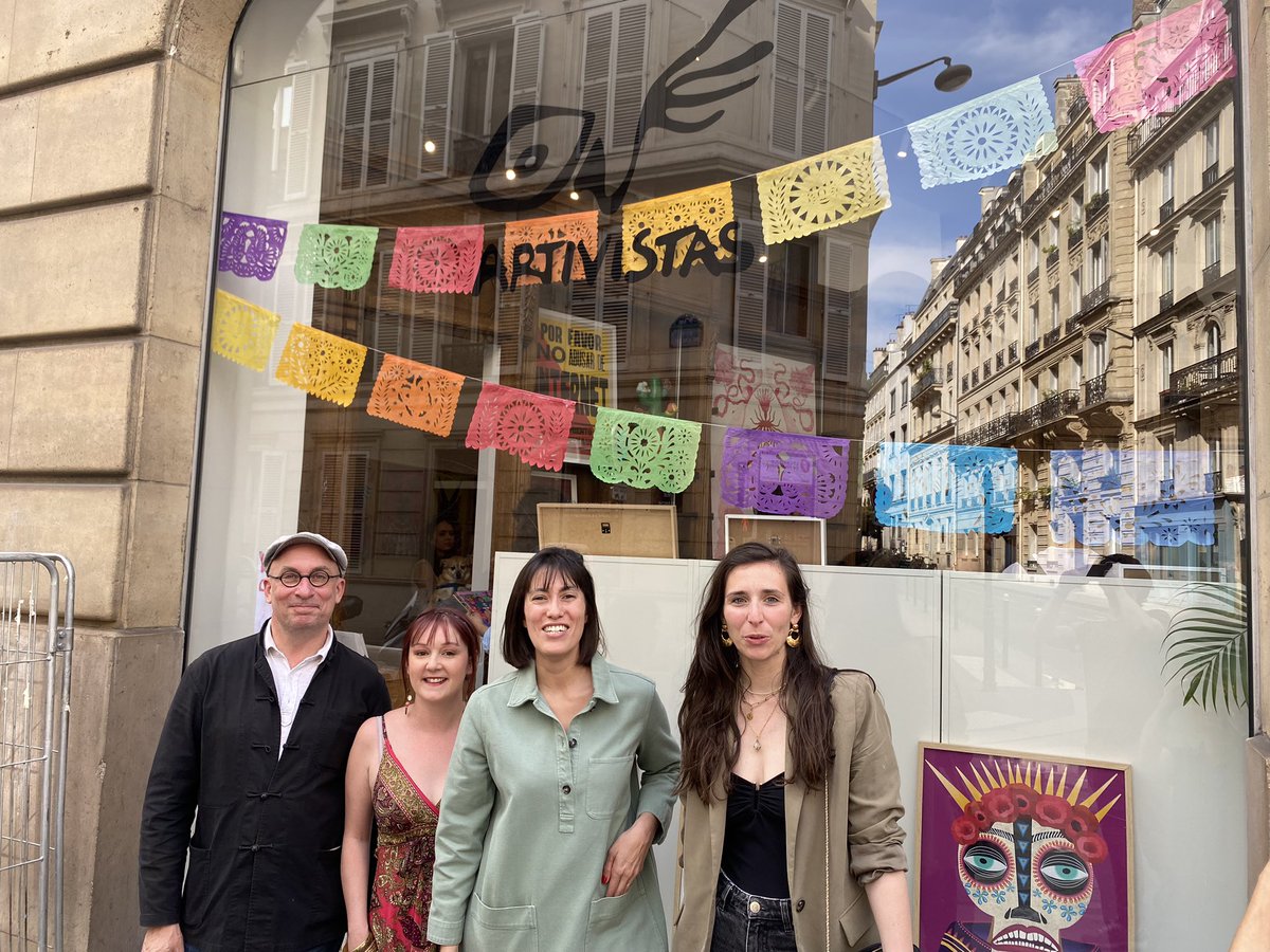 Opening d'Artivistas, galerie d'art engagée d'artistes d'Amérique latine sur l'écologie et le féminisme, fondée par @PaulaForteza en bonne compagnie avec @Fredhoc & @solenemesnager ✊🔥

instagram.com/artivistas.par…