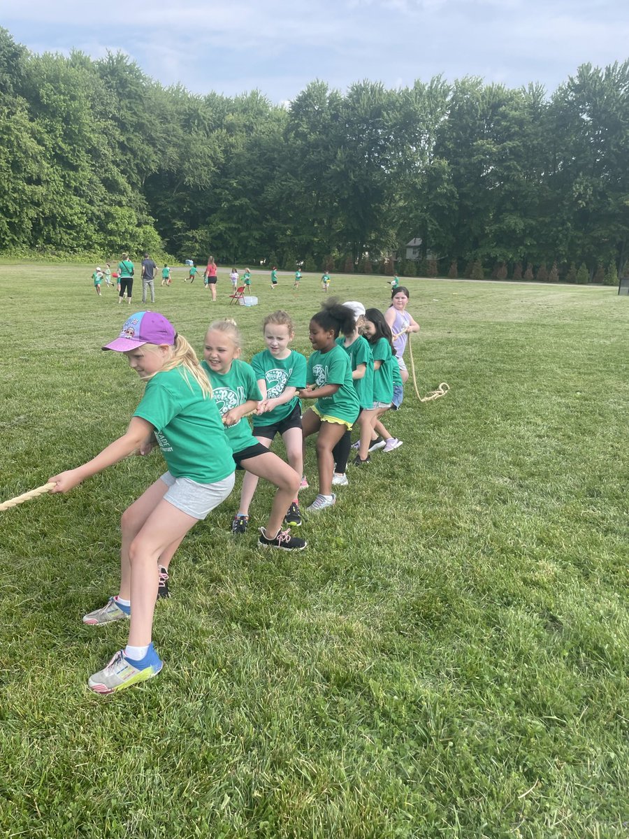 Mrs. Hook tweet media