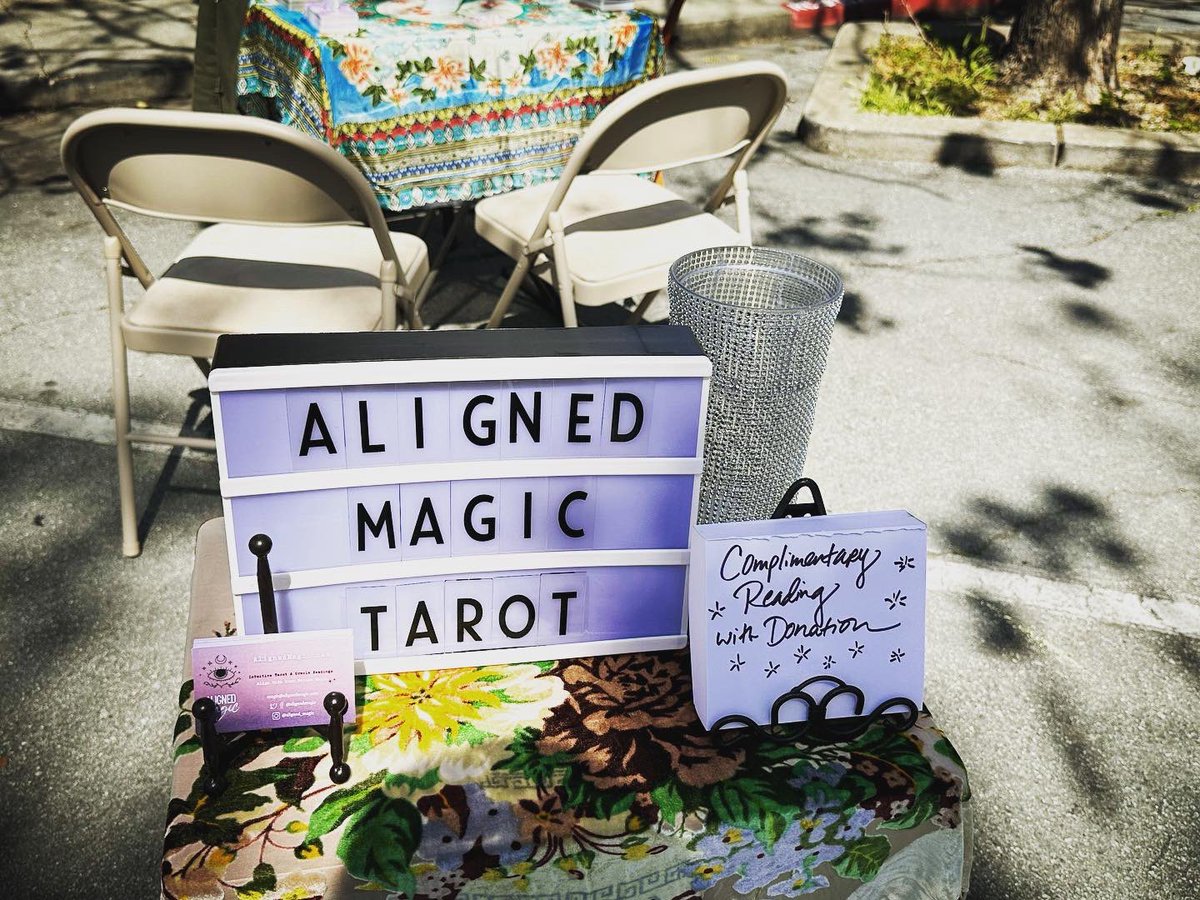 alignedmagic's tweet photo. If you’re in the #LongBeach area, come on over and get a #Tarot #Oracle reading with me tomorrow (Sunday 5/28) at #thepatchworkshow by #dearhandmadelife! 🌴🌞🎴
Marine Stadium - 490 Bay Shore Ave Pkng, Long Beach, CA, 11am-5pm 🪬✨
https://t.co/8WVuUeN3VK
#alignedmagic https://t.co/NWnMAxsKoA