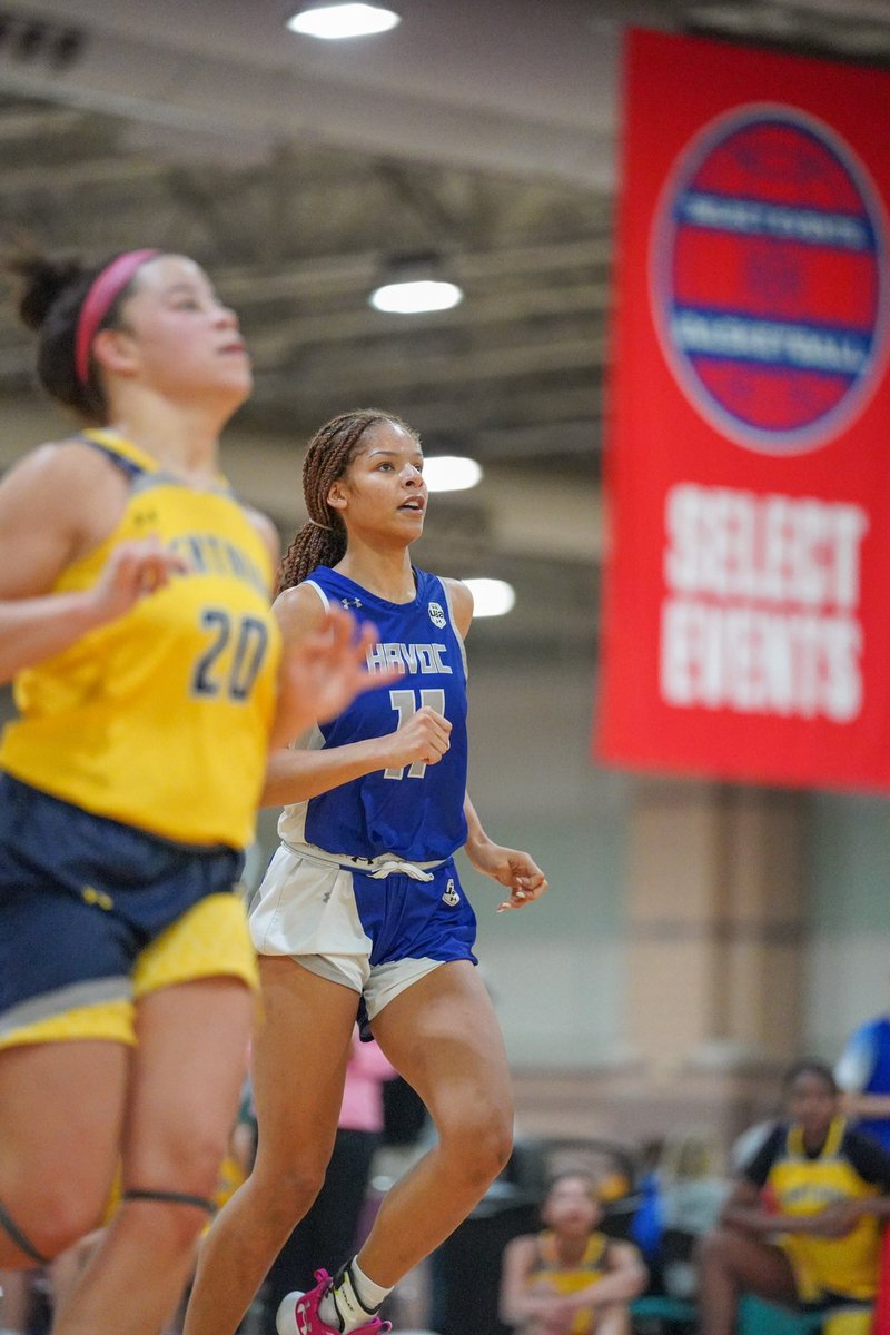 Anna Kitch (@annakitchphoto) on Twitter photo Last list of standouts: Day 3 ‼️🚨
Caitlin Rae <a href="/LILightningBB/">Long Island Lightning AAU</a>
Karissa Antonie 📸 <a href="/nyhavoc/">NY HAVOC</a>
Isabella Miele <a href="/MAHuskies/">MA_Huskies</a>
Quinn Boettinger <a href="/CometsBallers/">Comets Basketball</a>
Isabela Cucuta <a href="/ibelieve_elite/">Ibelieveelite🎸</a>
Emma Heanley <a href="/LILightningBB/">Long Island Lightning AAU</a>
Amany Lopez <a href="/idream_GirlsBB/">iDream Girls Basketball AAU</a>
<a href="/HerHoopsNetwork/">Her Hoops Network</a> Last list of standouts: Day 3 ‼️🚨
Caitlin Rae <a href="/LILightningBB/">Long Island Lightning AAU</a>
Karissa Antonie 📸 <a href="/nyhavoc/">NY HAVOC</a>
Isabella Miele <a href="/MAHuskies/">MA_Huskies</a>
Quinn Boettinger <a href="/CometsBallers/">Comets Basketball</a>
Isabela Cucuta <a href="/ibelieve_elite/">Ibelieveelite🎸</a>
Emma Heanley <a href="/LILightningBB/">Long Island Lightning AAU</a>
Amany Lopez <a href="/idream_GirlsBB/">iDream Girls Basketball AAU</a>
<a href="/HerHoopsNetwork/">Her Hoops Network</a>