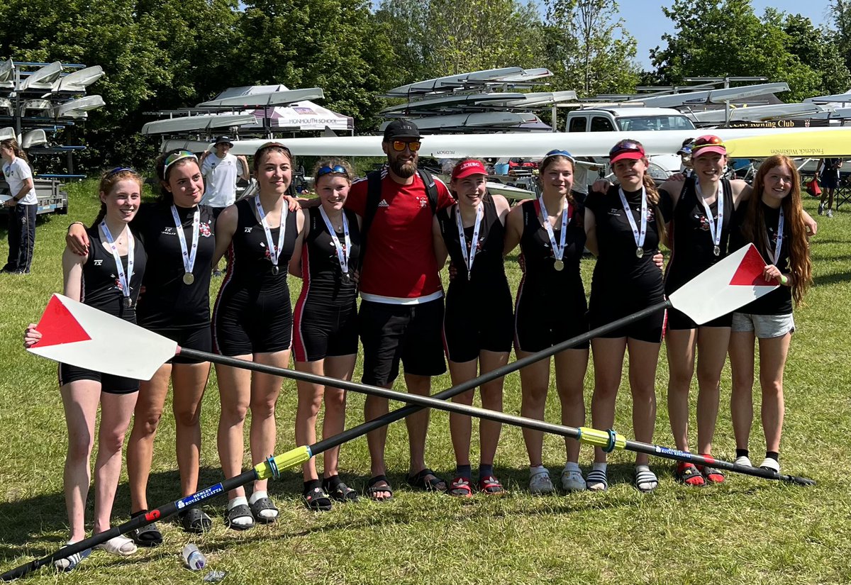 LEHrowing's tweet image. Well done to the J16 1st 8+ on winning silver at NSR 🥈 #letsgoLEH #LEHSchool