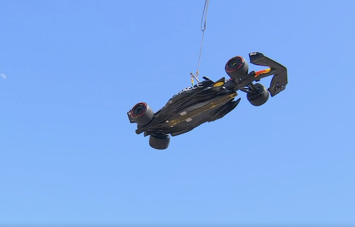A foto que o mundo da Fórmula 1 queria ver: o assoalho da Red Bull

#F1noMotorsport #MonacoGP