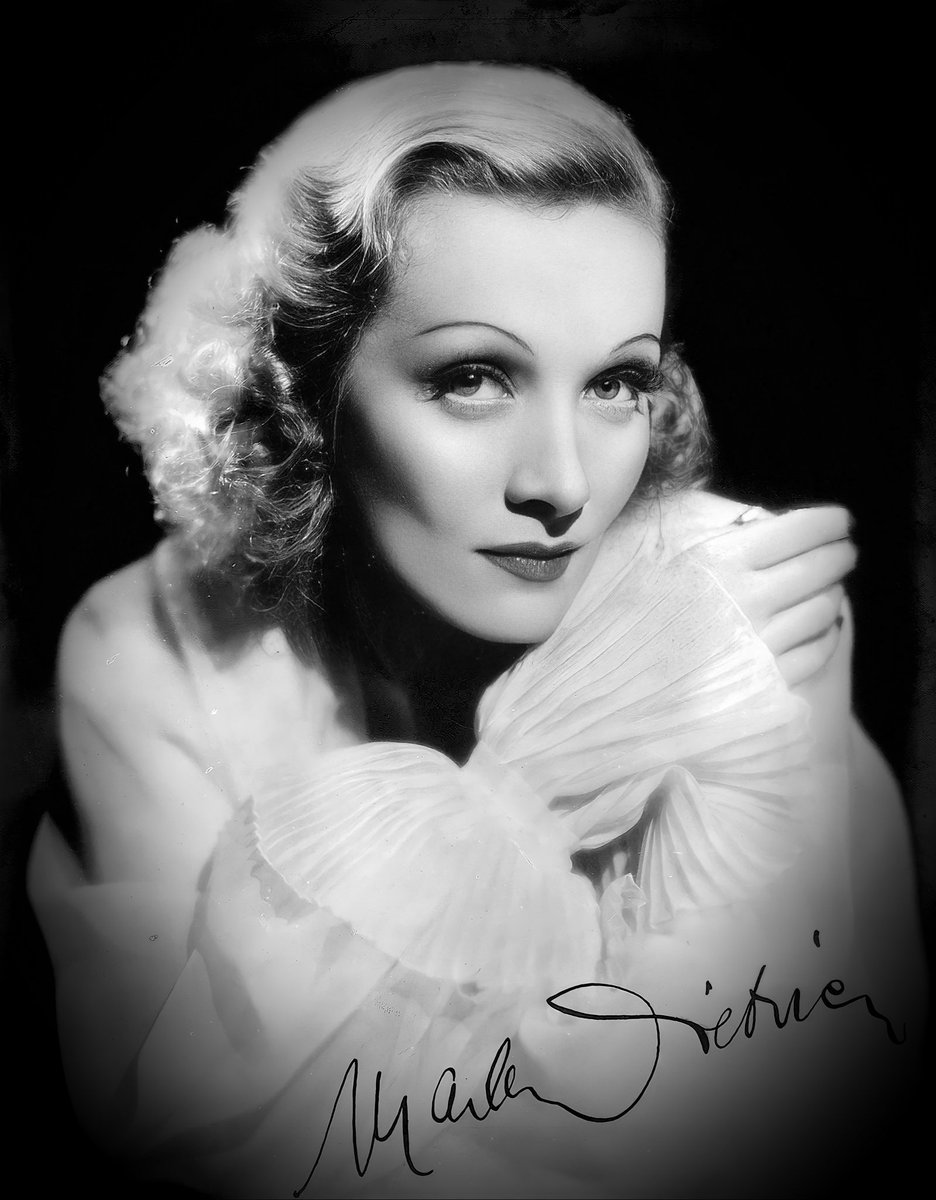 #MarleneDietrich