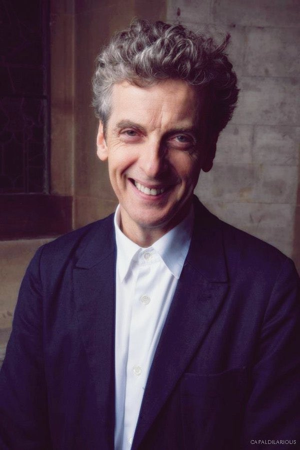 Happy Saturday to all of you and to my Peter Capaldi admirers. Enjoy 💙