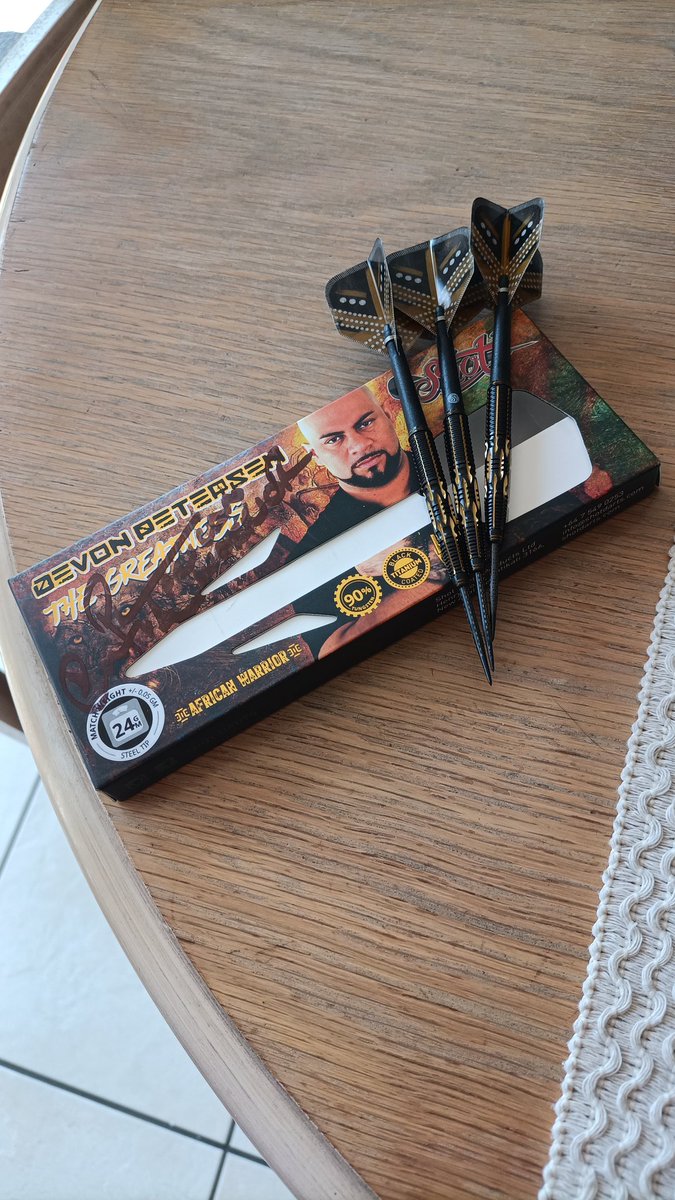 George Griffin (@griff_geoff) on Twitter photo Great purchase today at The Dart Shack over in Sileby! Managed to grab the last signed set! <a href="/devon_petersen/">Devon Petersen 369</a> Great purchase today at The Dart Shack over in Sileby! Managed to grab the last signed set! <a href="/devon_petersen/">Devon Petersen 369</a>