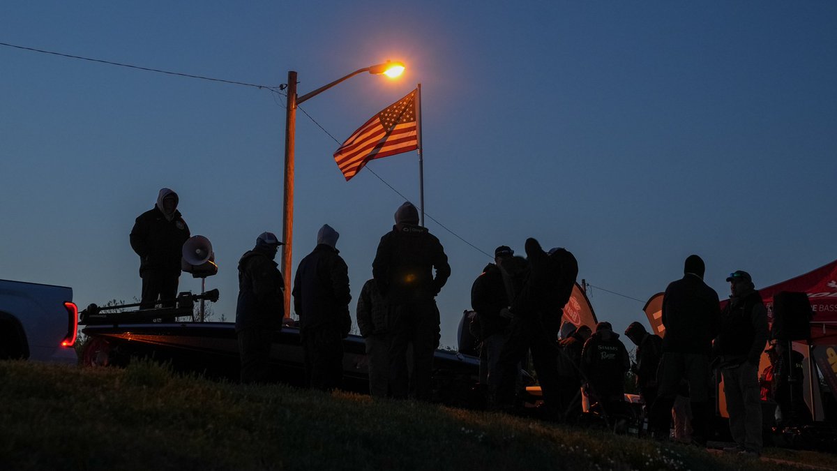 Tackle Warehouse tweet media