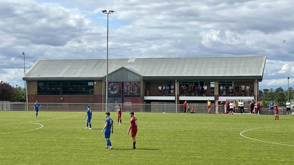 PaulVance63's tweet photo. Crewe United v Bourneview Mill - Mid-Ulster Football League Marshall Cup semi-final - Crewe Park, Lisburn Road, Glenavy, Crumlin, Co Antrim… #MidUlsterFootyFamily #ThePeoplesClub #ItsAlwaysRedAndWhite #BOUCRE https://t.co/QDnbAgF1FX