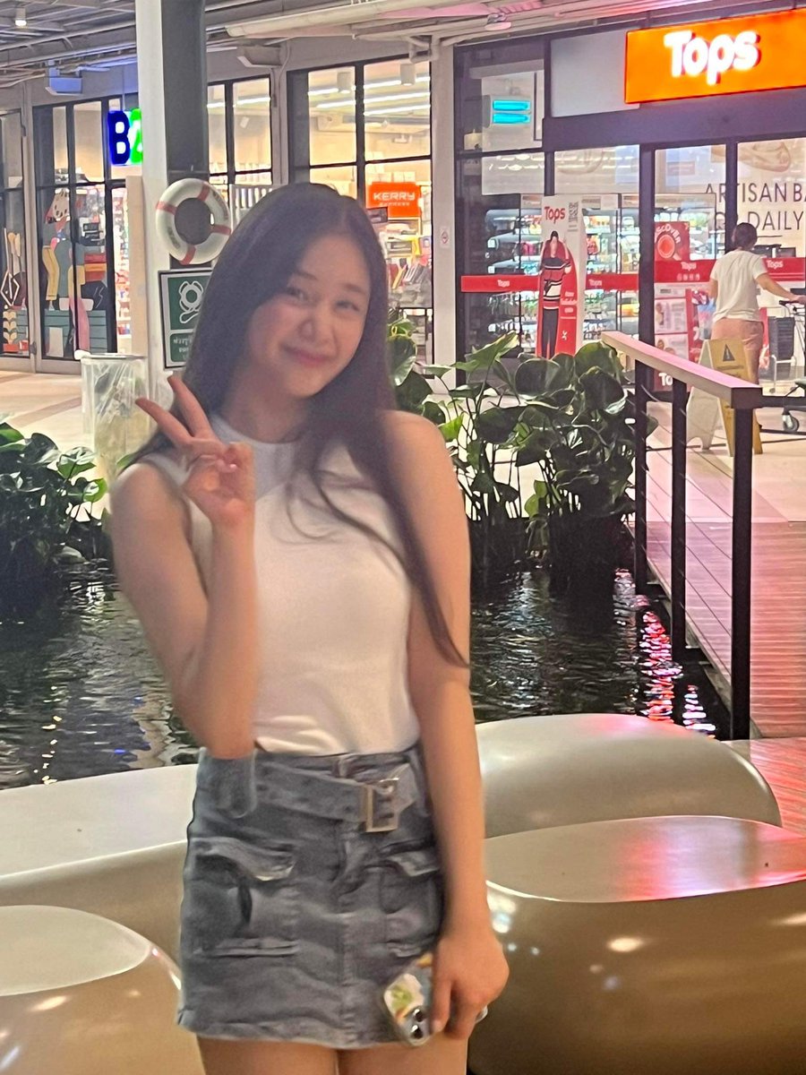Hwang______mimi tweet picture