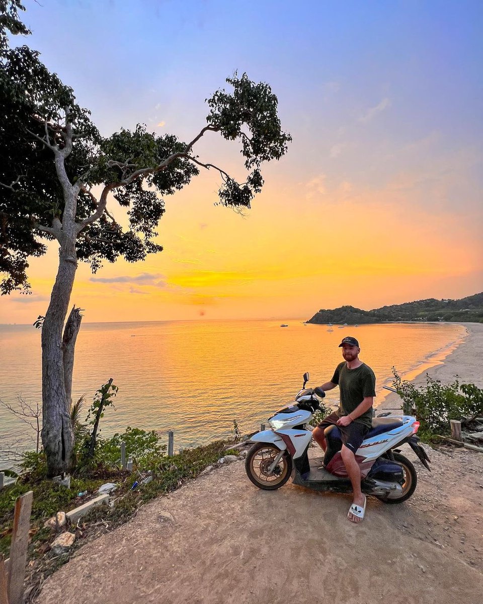 Incredible sunset in Koh Lanta
📍Krabi Province, Thailand
📸: thenotoriousgib | IG

#SunsetLovers #kolanta #krabithailand #thailand #travelbloggers