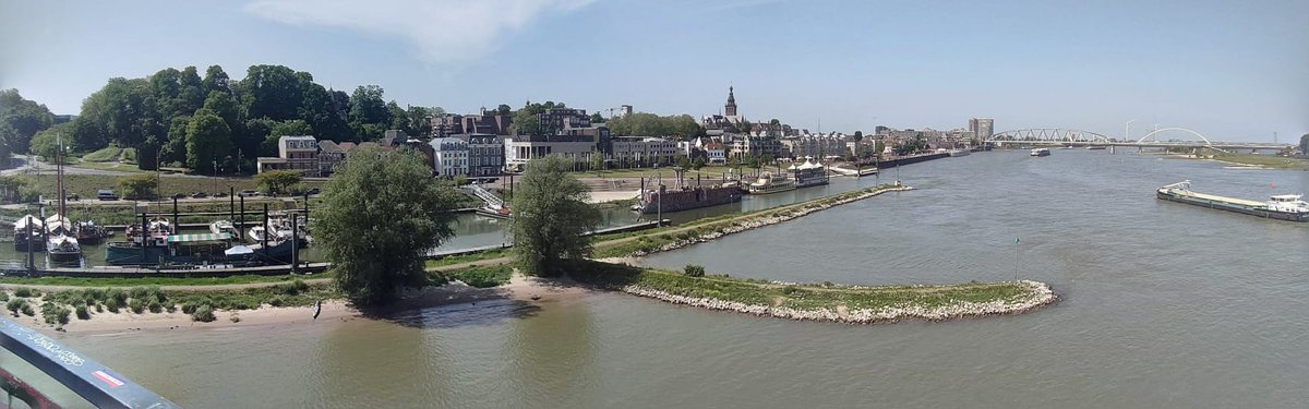 oralfo's tweet image. View at the City Centre at mid-day!#nijmegen #waal #pokestop #bridge