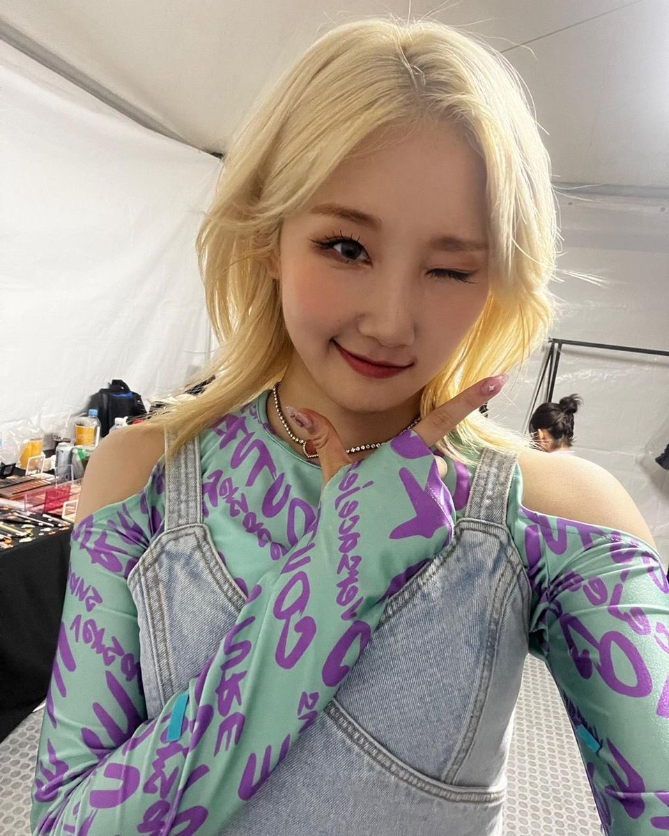 shanapics's tweet photo. 052723 instagram update (1/2)

#Lapillus #라필루스 #Shana #샤나 https://t.co/Ua9o102ceV