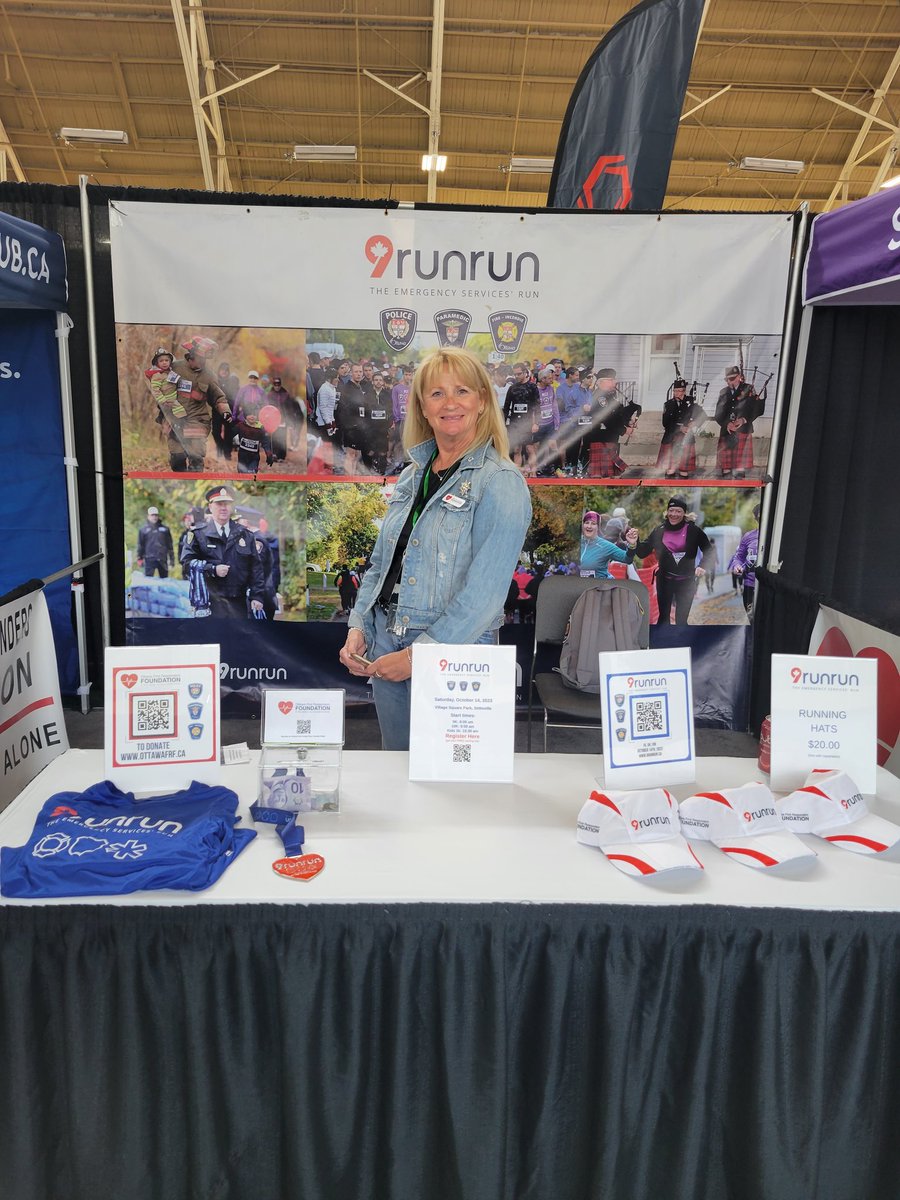 9RunRun's tweet image. We're at the @OttawaRaceWknd Health &amp;amp; Fitness Expo with @ottfrf all day today until 6pm! Stop by and say hi! #9runrun