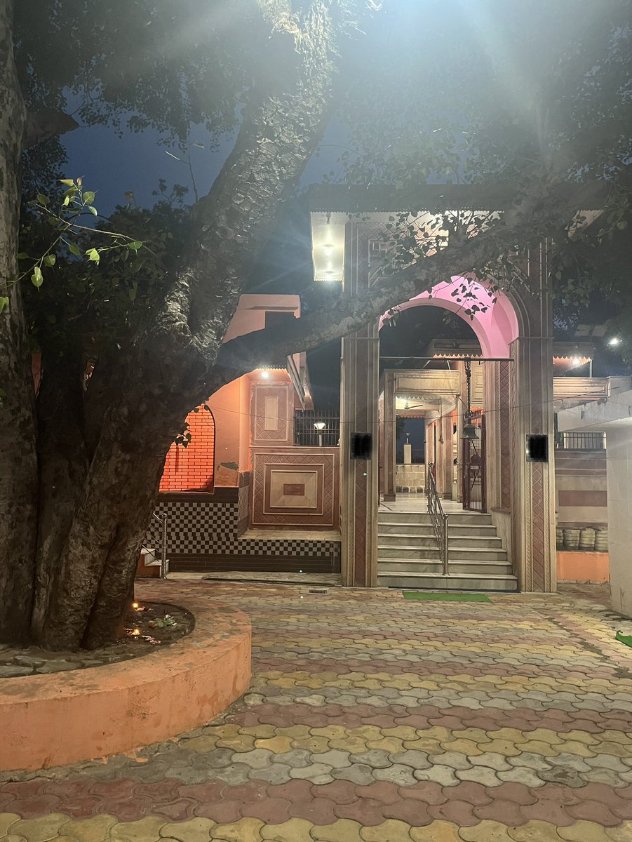 DrNimoYadav's tweet photo. आज भगवान श्री राम से आईपीएल 2023 में हिंदू बॉलर को पर्पल कैप मिलने के लिए दुआ माँगी। 🕌🛕 https://t.co/ndwlY47Ox7
