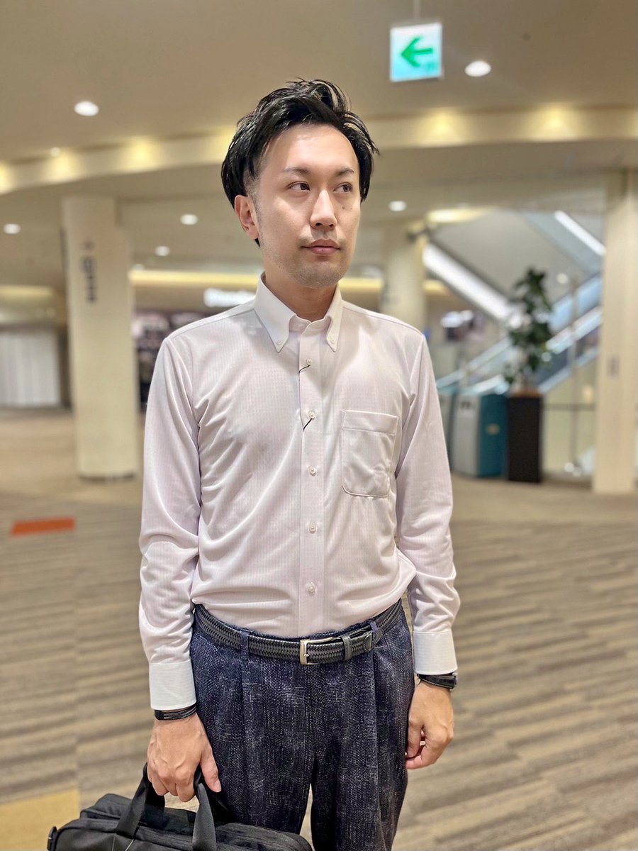 BEN_ADIDAS's tweet photo. https://t.co/4FjY7LPOvn
↑ベンベルグキュプラアイシャツ
#アイシャツ
#ベンベルグ
#Bemberg
#スラックス
#ポロシャツ
#半袖
#スラックスコーデ
#パンツ
#COOLBIZ
#ビジカジ
#オフィスカジュアル
#涼しい
#クールビズ
#PSFA
#パーフェクトスーツファクトリー
#セットアップ
#ジャケパン
#シャツ https://t.co/uWPR9MfIxQ