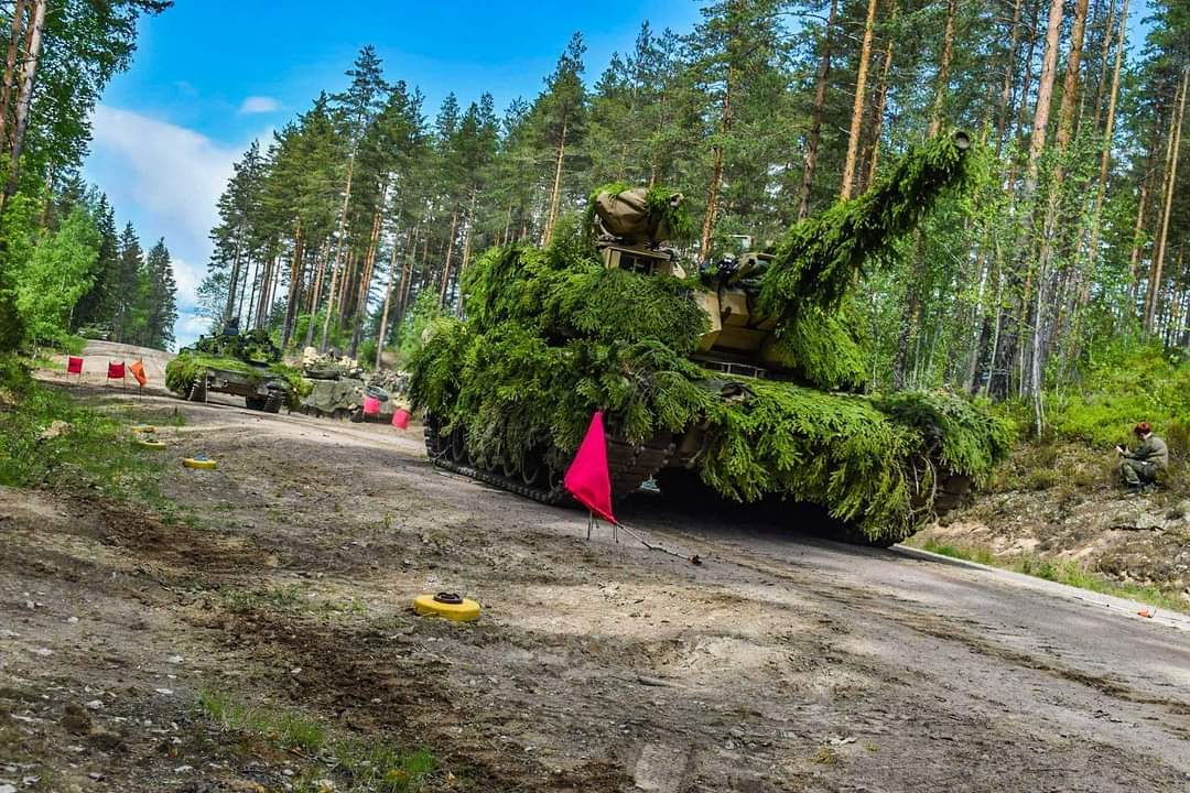 This how do proper #camo in Finland! Americans seem to be fast to learn 💪
#KarelianLock23
📷 1-8CAV Facebook