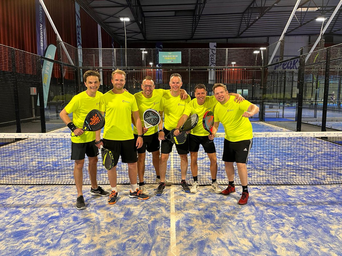 Kampioenen padel! <a href="/TVZ_750/">TVZ 750</a>