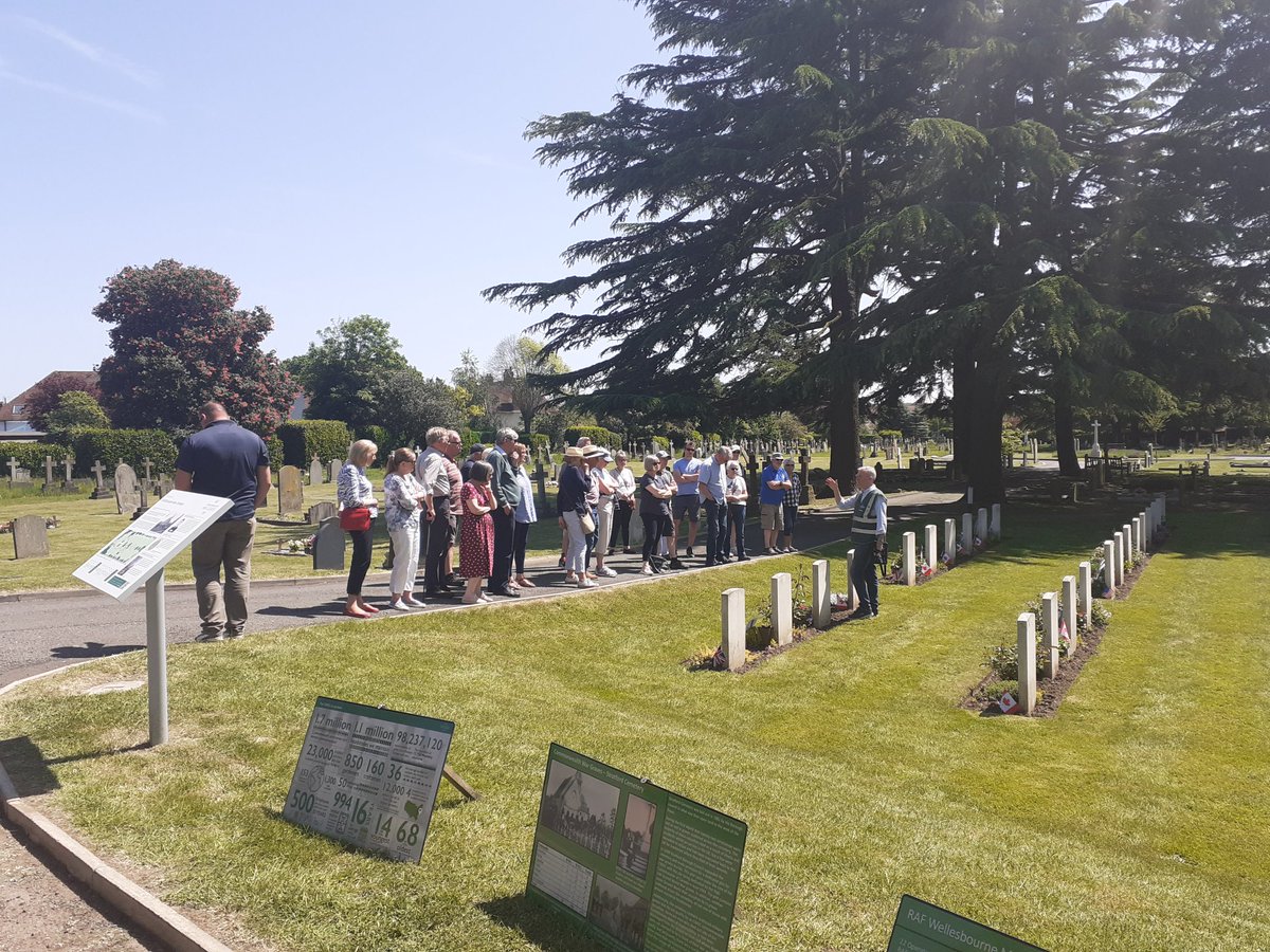A great turnout at Stratford-upon-Avon Cemetery for <a href="/cwgc/">Commonwealth War Graves</a> #WarGravesWeek event. Two very well attended tours and a short service of dedication for a new plaque, well done to the team!
