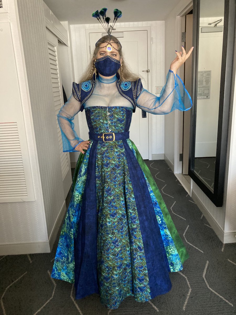 TyazCosplay's tweet photo. Mrs. Peacock is off to #balticon . https://t.co/4tSnBAj1Lp