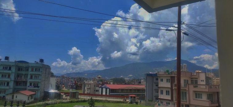 RichidiR's tweet photo. Coolness 
#view #clouds https://t.co/tRflhDfDrK