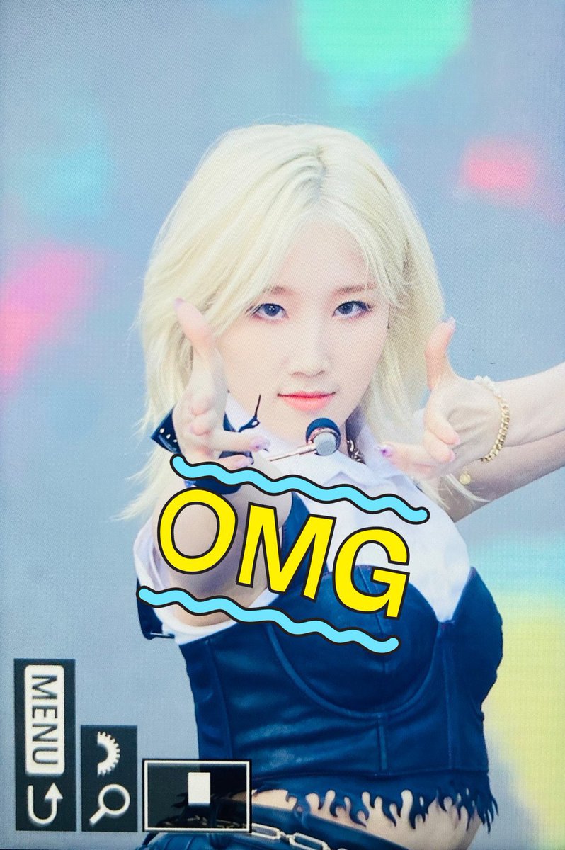 shanapics's tweet photo. 052723 @/Daeri_Kimgold Dream Concert preview

#Lapillus #라필루스 #Shana #샤나 https://t.co/CDcM6UPWbB