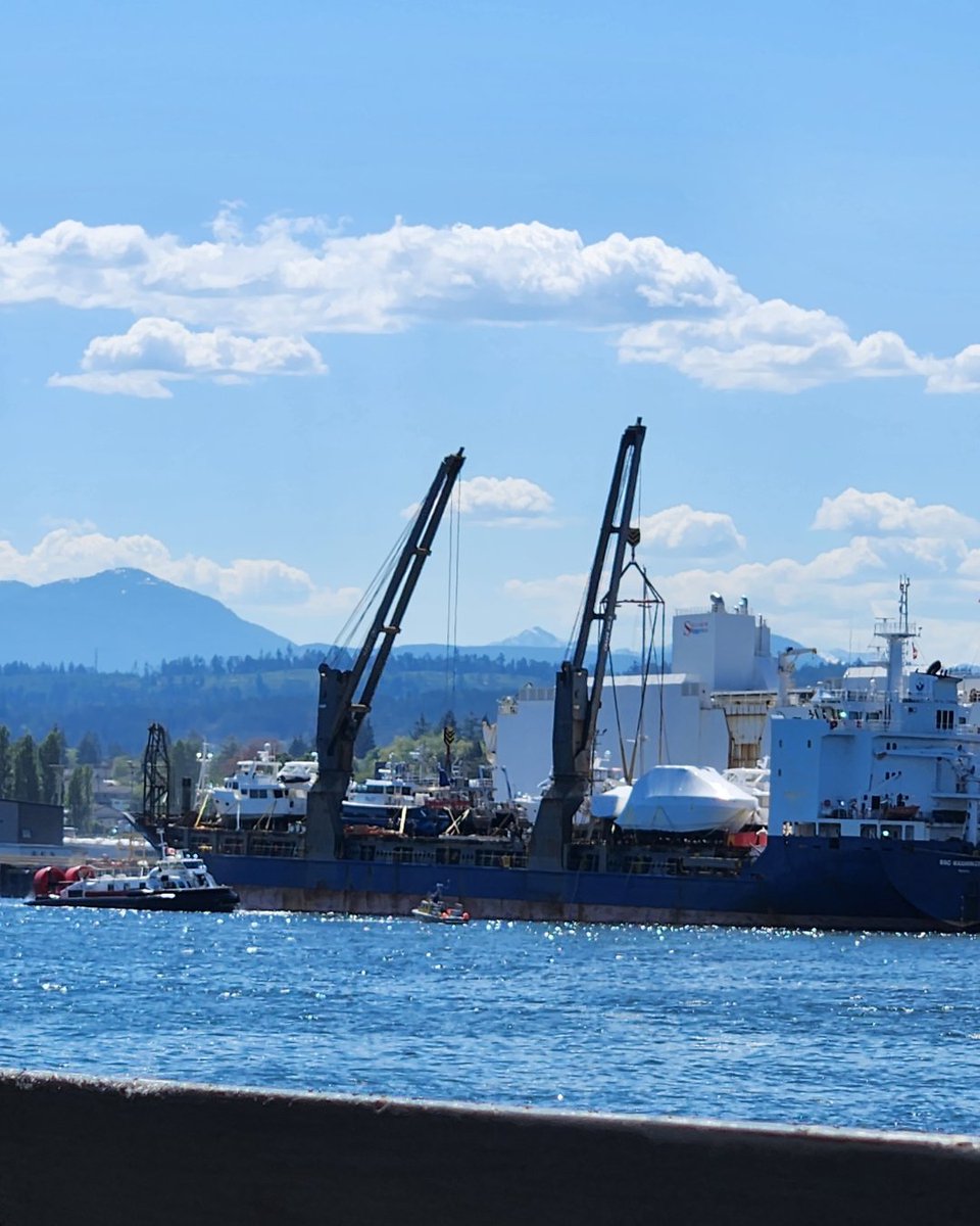 WesternMaritime's tweet photo. More of the SVMO field trip to the BC Ferry Island Gwawis! #Marine #MaritimeIndustry #MaritimeSchool #SmallVessel #MarineShip #ShipYards #SmallShipCruising #ShipSpotting #OceanMarine #OceanFishing #SVMO https://t.co/enxT8Y9Y8m