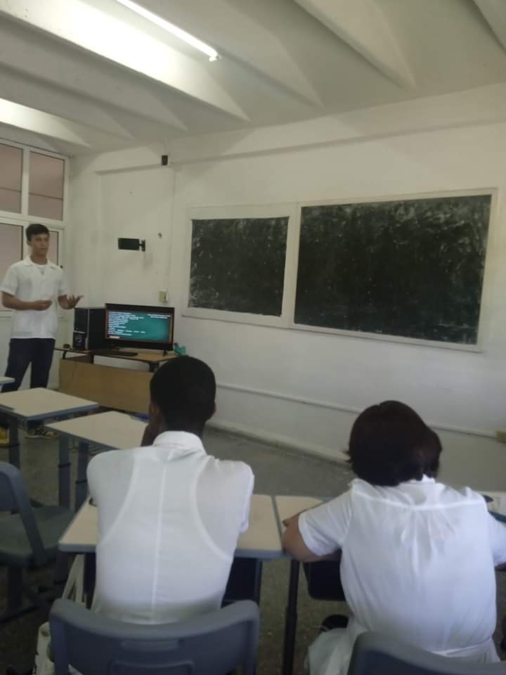 Inicia la VIII Edición del Festival de la Clase Félix Varela y Morales a nivel de Universidad en la #PinardelRio con la Conferencia Magistral impartida por el DrC. Guillermo Luis Herrera Miranda titulada La formación  pedagógíca de los estudiantes en las <a href="/UCMPinardelRio/">Universidad de Ciencias Médicas de Pinar del Río</a>