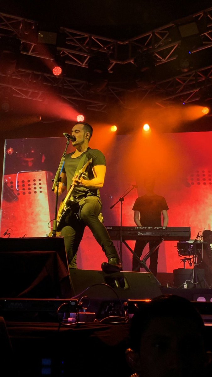 Victorpalacios0's tweet photo. UN AÑO del álbum de estudio #5 de @jose_madero 💿🎶 GIALLO:

〽️Renacimiento, redención.

〽️Gratitud a tus seres queridos íntimos.

〽️La inquietud de volver a ser vos mismo y dejar un legado al morir.

〽️Salud mental.

〽️Suicidio: una solución eterna para un problema temporal. https://t.co/bKqZKv35QJ