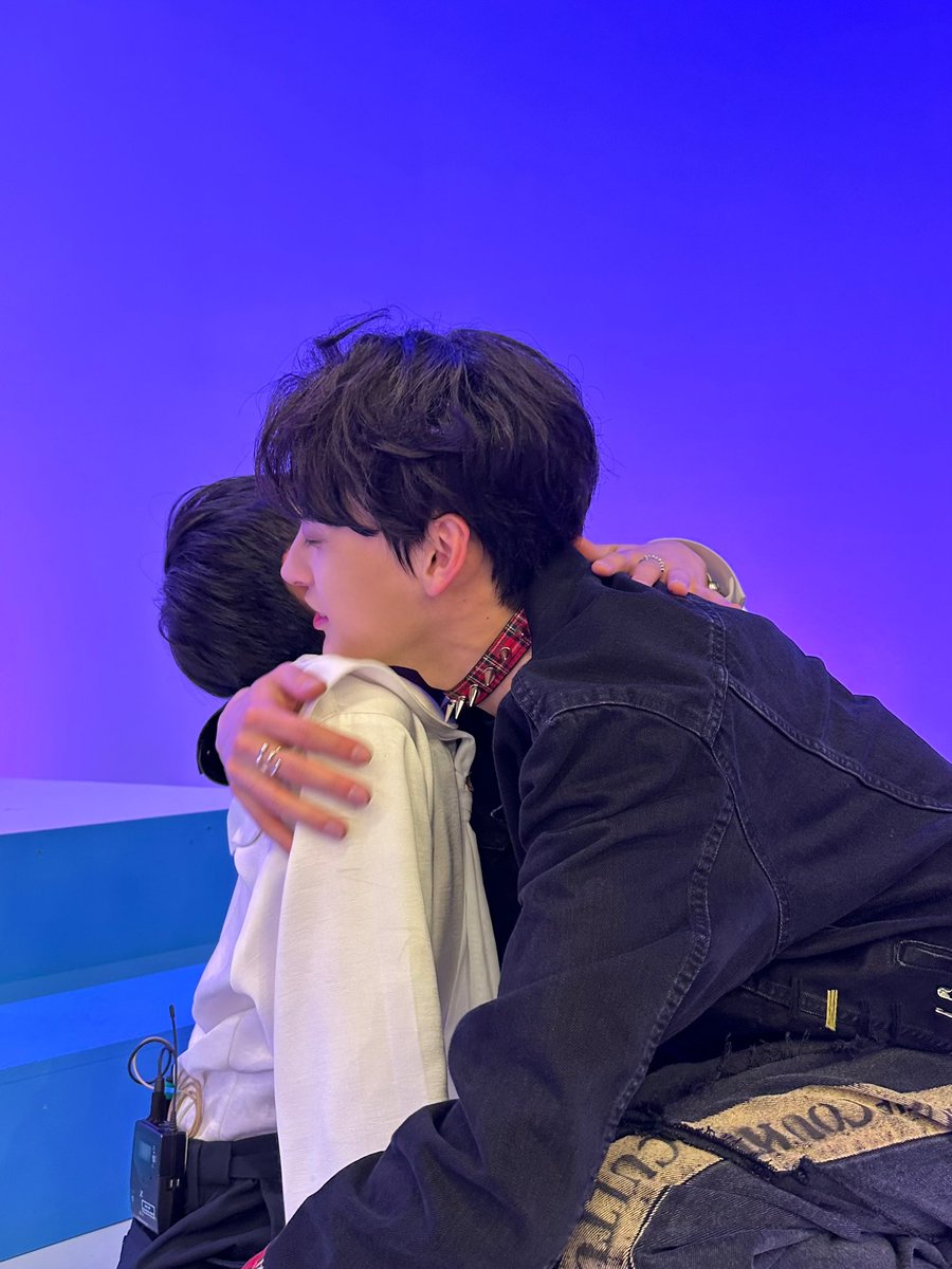 fantasyboys_'s tweet photo. 안녕하세요 태선입니다😈👐
소년판타지 하면서 저에게 너무 소중한 존재로 자리잡고 있는 이랑이
제가 이랑이를 챙기는데는 진짜 확실한 이유가 있는데요
나중에 얘기 할 기회가 있다면 꼭 말씀드리고 싶어요 
앞으로도 저, 이랑이 많은 사랑 부탁드려요🥰

#소년판타지 #FANTASYBOYS
#태선 #TAESEON https://t.co/SuLsFANizB