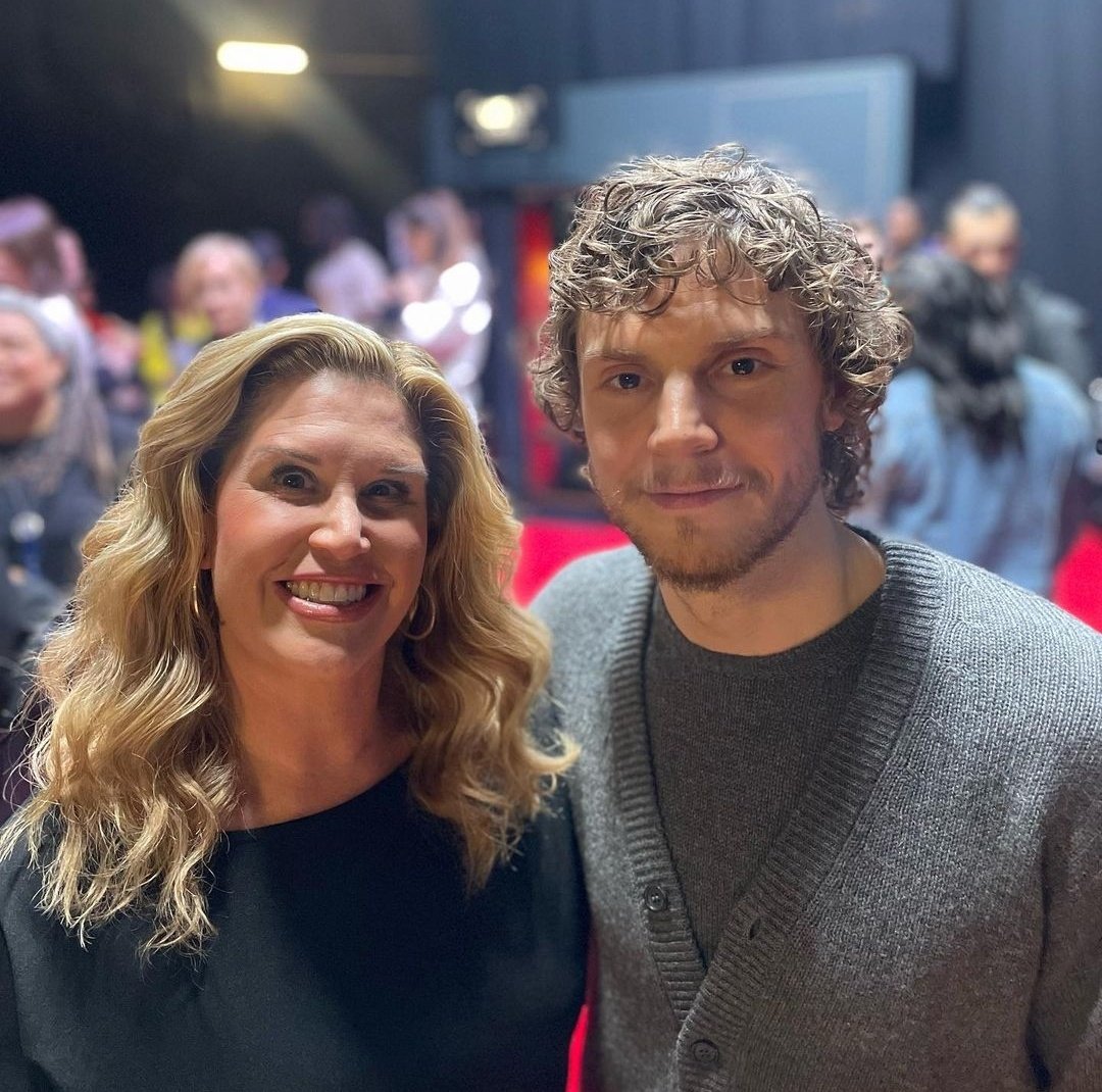 evanliciouss's tweet image. Evan Peters and Hair-Shay yesterday #netflixfysee