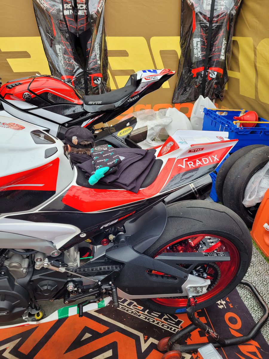 TwitchyHippy's tweet photo. Went to the #IoMTT paddock earlier to meet with @Indiracer23 to see the bikes sponsored by #Radix #XRD #Radix_ecosystem and hand out a few T-shirts and socks. https://t.co/vUGeaKmLvV