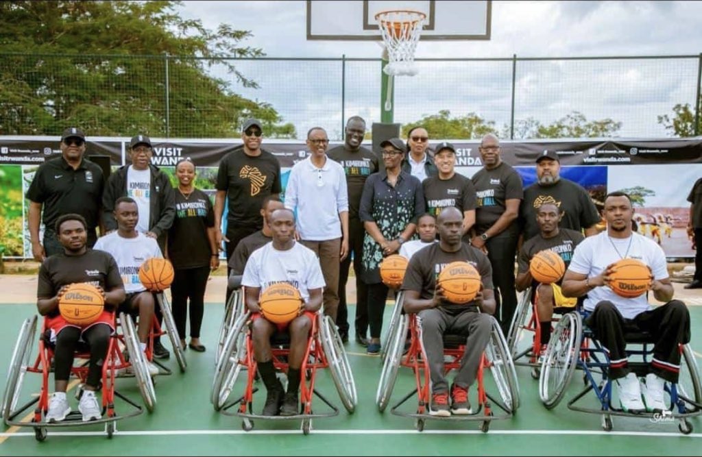 npcrwanda's tweet image. Earlier today ,President #Kagame and First Lady #Jeannette Kagame presided over the inauguration of Kimironko basketball court.And our Wheelchair Basketball Players had a blessing to meet with them.

#DisabilityIsnotInability